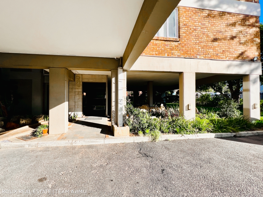 2 Bedroom Property for Sale in Wynberg Western Cape